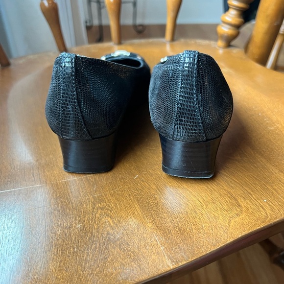 Amalfi Black Textured Block Heels - Picture 6 of 7